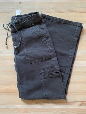 Millibon Charcoal Dark Gray Cargo Pants - Size: Small